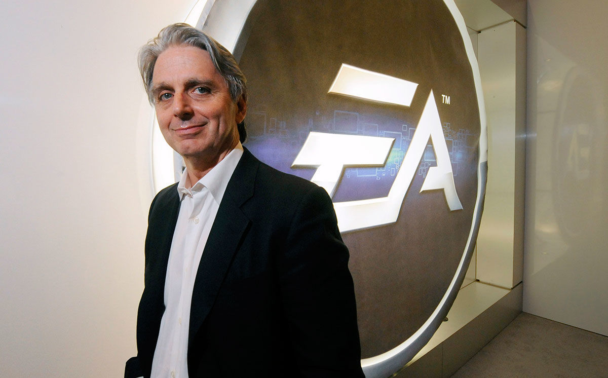 John Riccitiello deja su cargo como CEO de Electronic Arts