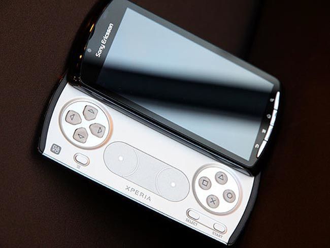 Todos los detalles de Xperia Play, a la venta en España el 1 de abril