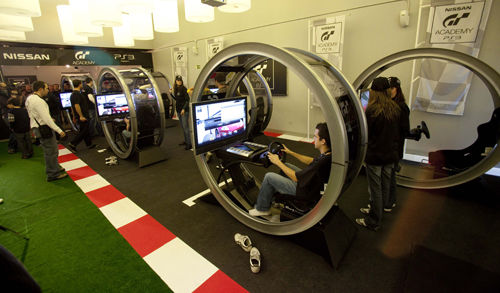 Italia y Francia triunfan en GT Academy 2010 de Nissan y PlayStation